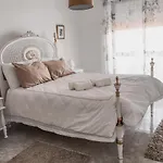 Casa Do Gato Branco * 푸라도우로