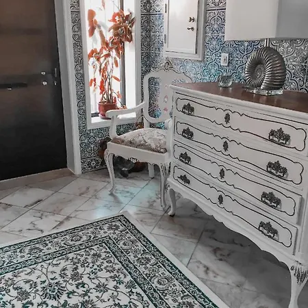 Casa Do Gato Branco * فورادورو