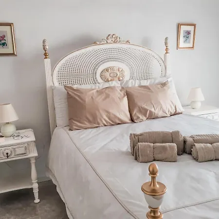 Casa Do Gato Branco * فورادورو